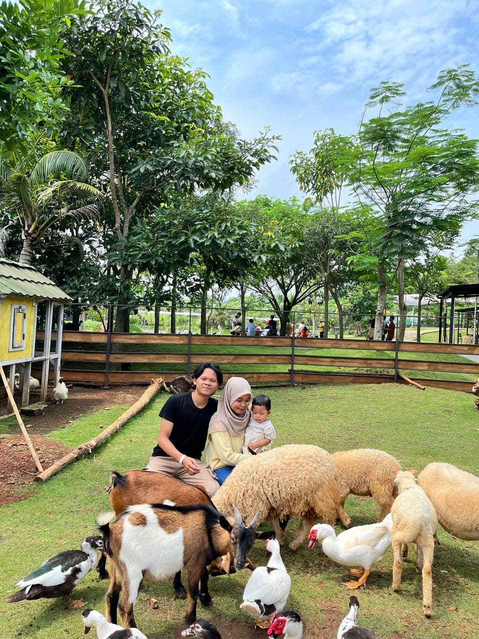 Family Explore: Serunya Liburan ke Aviary Park Indonesia bareng Keluarga